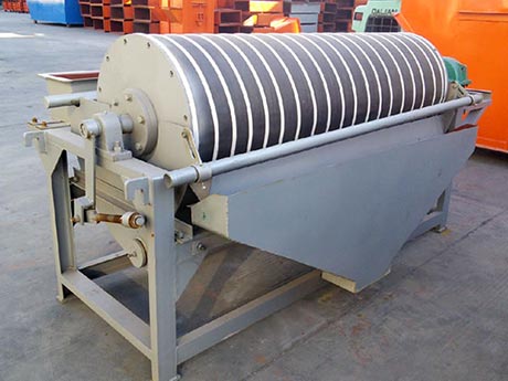 鐵礦磁選機(jī) 鐵礦磁選機(jī)