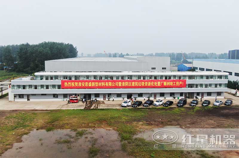 大型現(xiàn)代化砂石骨料加工廠 大型現(xiàn)代化砂石骨料加工廠