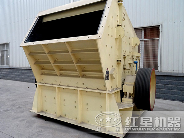 錘式反擊破碎機(jī) 錘式反擊破碎機(jī)