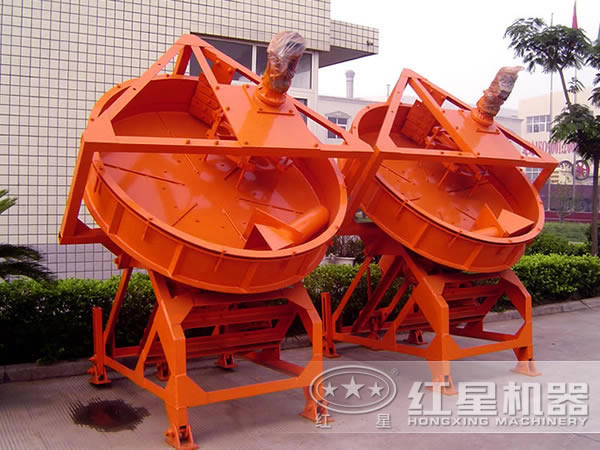 圓盤造粒機(jī)圖片 圓盤造粒機(jī)圖片