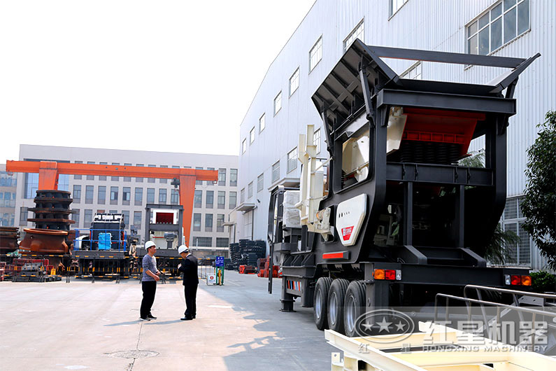 河南紅星機(jī)器白云石破碎機(jī)廠家實拍 河南紅星機(jī)器白云石破碎機(jī)廠家實拍