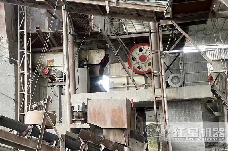 顎式破碎機(jī) 顎式破碎機(jī)