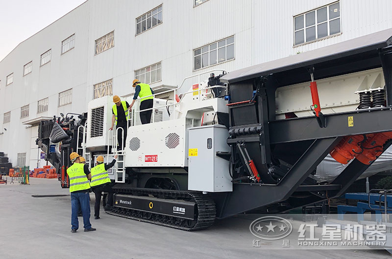 客戶來(lái)廠考察建筑垃圾處理設(shè)備 客戶來(lái)廠考察建筑垃圾處理設(shè)備