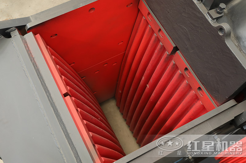 鄂式破碎機(jī)顎板