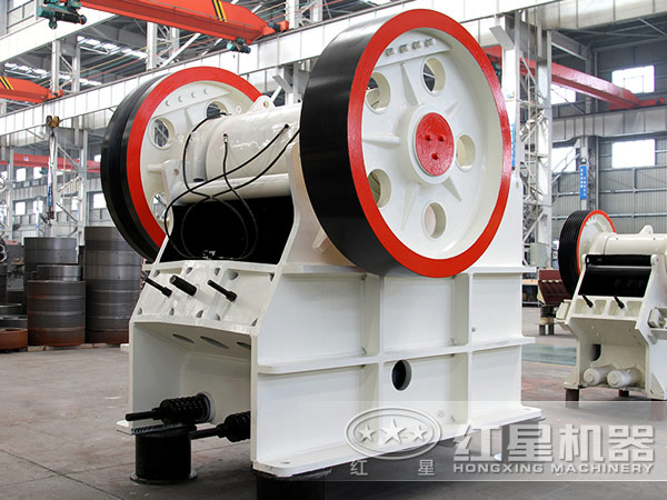 紅星機(jī)器節(jié)能型顎式破碎機(jī) 紅星機(jī)器節(jié)能型顎式破碎機(jī)