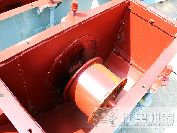 鵝卵石粉碎機(jī)細(xì)節(jié) 鵝卵石粉碎機(jī)細(xì)節(jié)