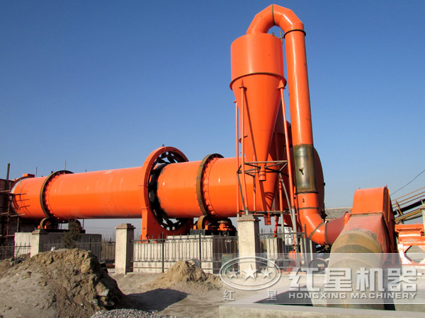 作業(yè)中的烘干機(jī) 作業(yè)中的烘干機(jī)