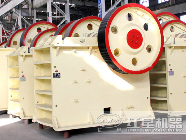 石料破碎機(jī)廠家車(chē)間 石料破碎機(jī)廠家車(chē)間