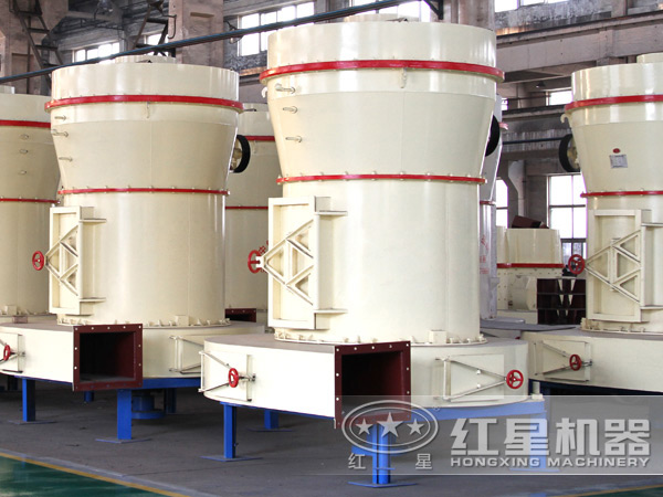 磨粉機(jī)生產(chǎn)車間 磨粉機(jī)生產(chǎn)車間