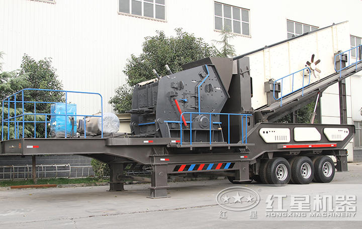 移動(dòng)式反擊式錘式破碎機(jī) 移動(dòng)式反擊式錘式破碎機(jī)