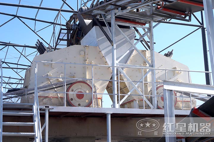 反擊錘式破碎機(jī) 反擊錘式破碎機(jī)