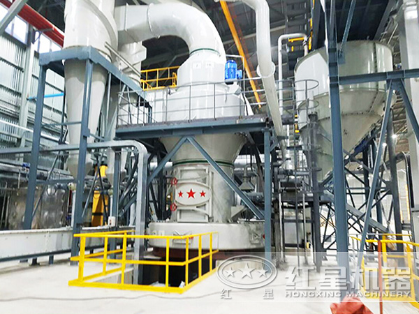 100目石灰石雷蒙磨粉機用戶現(xiàn)場 100目石灰石雷蒙磨粉機用戶現(xiàn)場