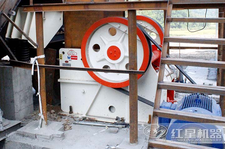 顎式碎石機 顎式碎石機