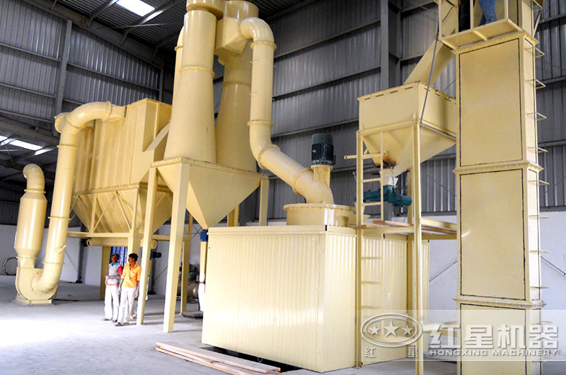 三環(huán)中速微粉磨現(xiàn)場圖 三環(huán)中速微粉磨現(xiàn)場圖