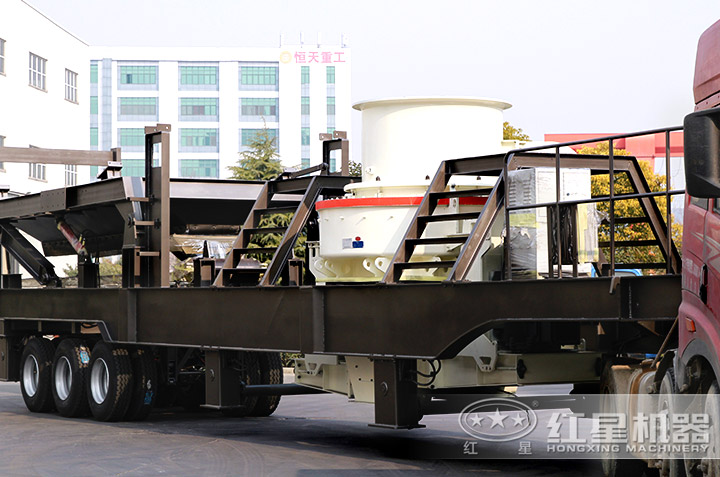 移動(dòng)碎石機(jī)發(fā)貨現(xiàn)場(chǎng) 移動(dòng)碎石機(jī)發(fā)貨現(xiàn)場(chǎng)