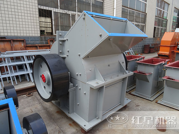 錘式碎石機(jī) 錘式碎石機(jī)
