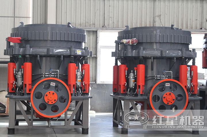 全液壓圓錐碎石機(jī) 全液壓圓錐碎石機(jī)