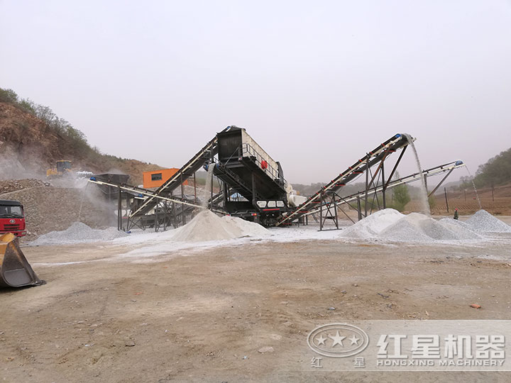 流動破碎機生產(chǎn)現(xiàn)場 流動破碎機生產(chǎn)現(xiàn)場