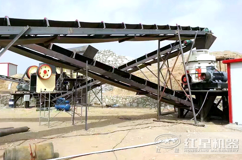 內蒙時產(chǎn)150噸碎石現(xiàn)場 內蒙時產(chǎn)150噸碎石現(xiàn)場