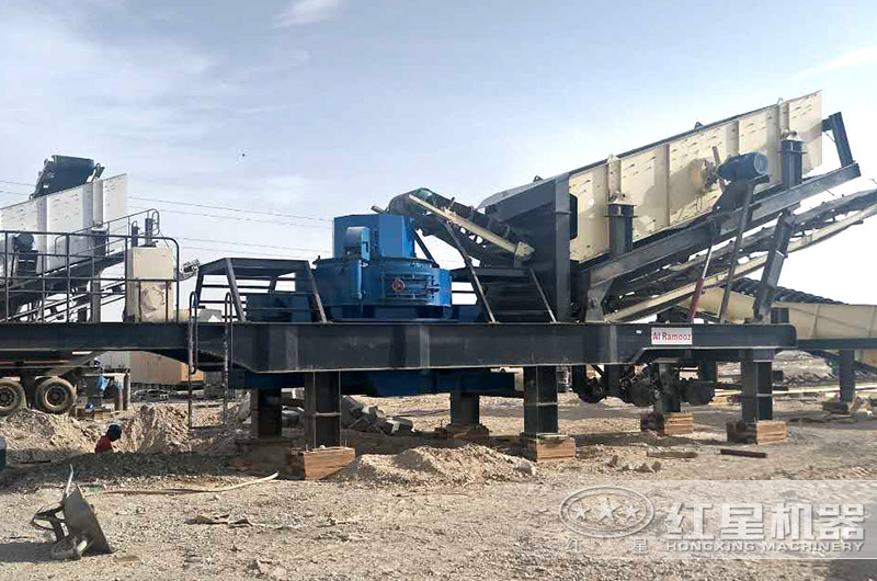 石頭制沙生產現(xiàn)場 石頭制沙生產現(xiàn)場