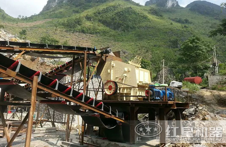 反擊式破碎機(jī) 反擊式破碎機(jī)