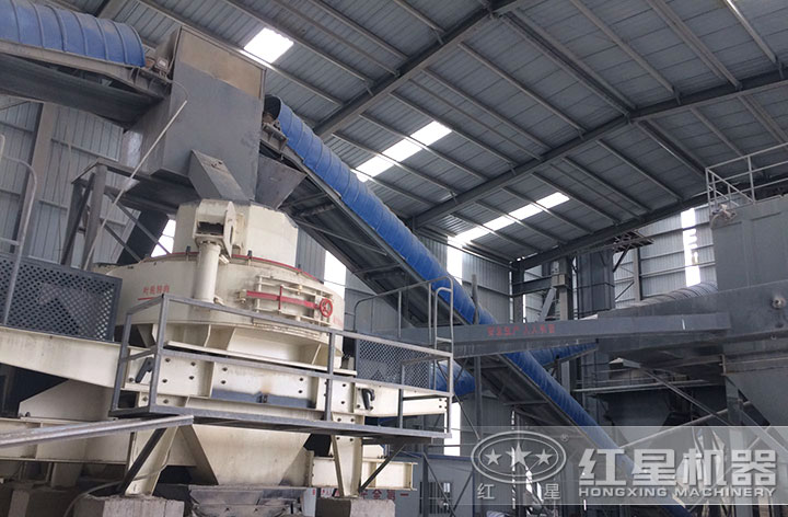 VSI制砂機(jī)生產(chǎn)現(xiàn)場(chǎng)圖 VSI制砂機(jī)生產(chǎn)現(xiàn)場(chǎng)圖