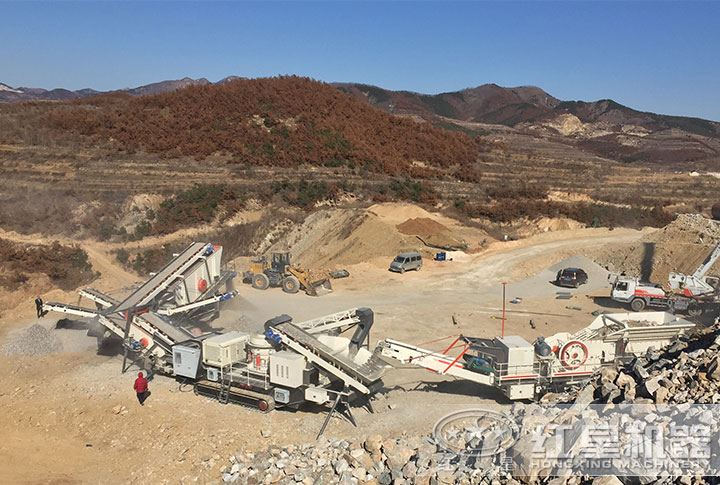 砂石生產(chǎn)線現(xiàn)場(chǎng) 砂石生產(chǎn)線現(xiàn)場(chǎng)