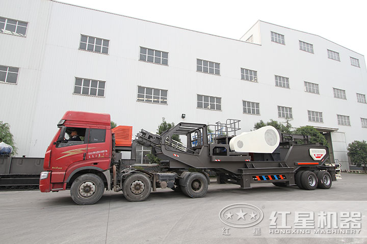 移動(dòng)破碎機(jī)發(fā)貨 移動(dòng)破碎機(jī)發(fā)貨