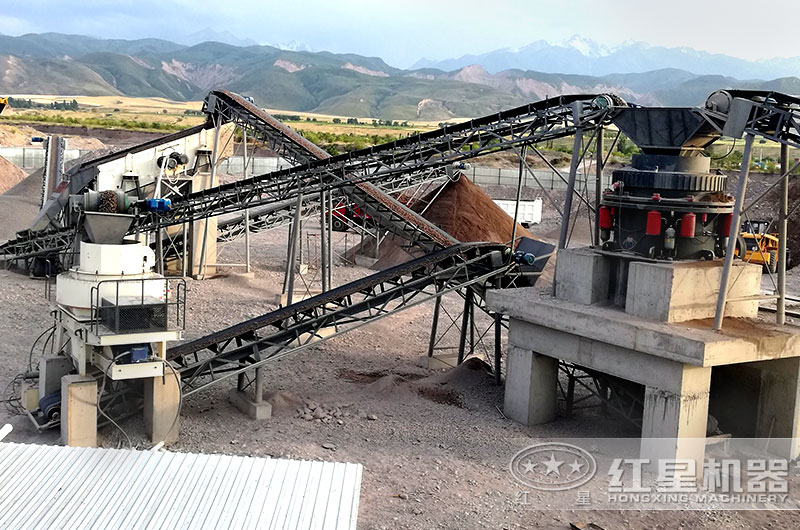 機(jī)制砂生產(chǎn)現(xiàn)場 機(jī)制砂生產(chǎn)現(xiàn)場