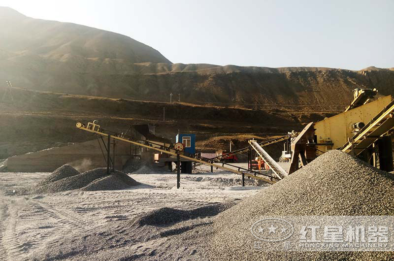 制砂現(xiàn)場 制砂現(xiàn)場