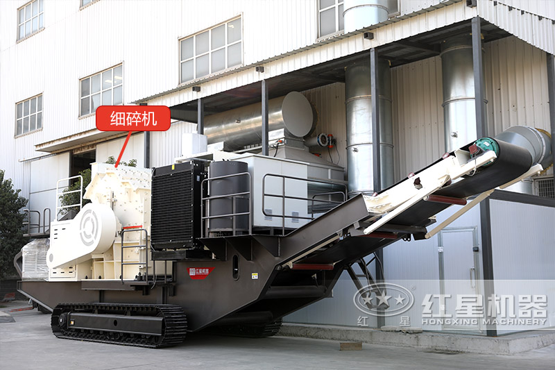 履帶式移動破碎機(jī)搭配細(xì)碎機(jī) 履帶式移動破碎機(jī)搭配細(xì)碎機(jī)
