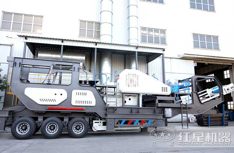 移動破碎機(jī)圖片 移動破碎機(jī)圖片