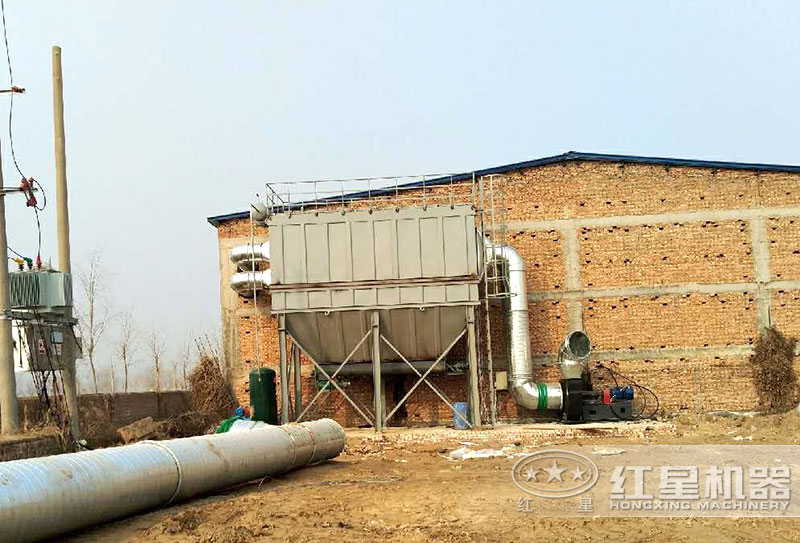 脈沖除塵裝置現(xiàn)場 脈沖除塵裝置現(xiàn)場