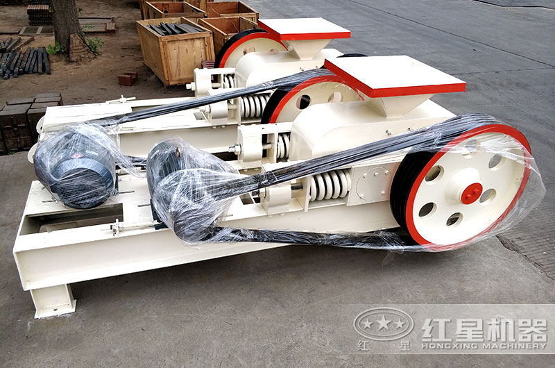 對(duì)輥煤炭破碎機(jī) 對(duì)輥煤炭破碎機(jī)