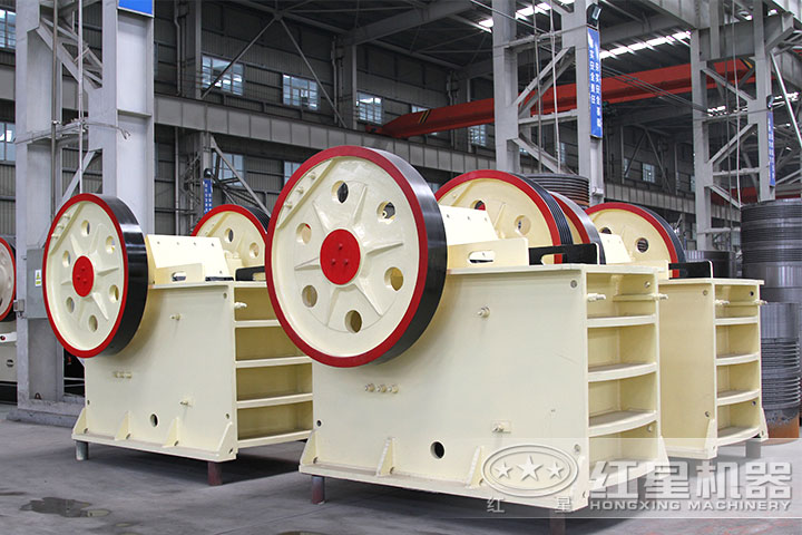 普通顎式破碎機 普通顎式破碎機