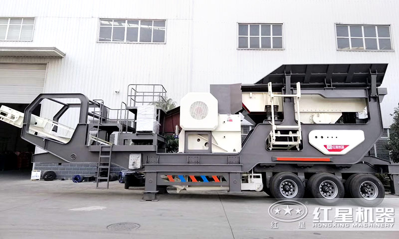 移動破石機(jī)器 移動破石機(jī)器