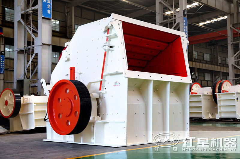 反擊破采用沖擊式破碎，粒型美觀