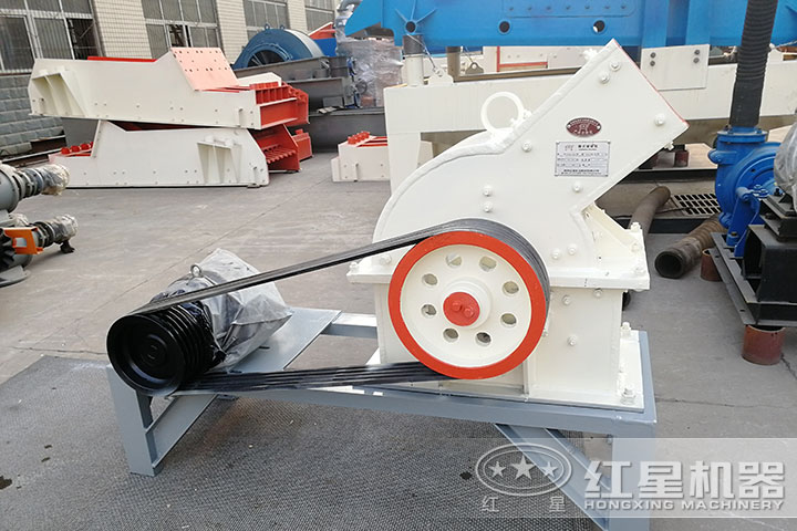 錘式破碎機(jī)廠家實拍 錘式破碎機(jī)廠家實拍