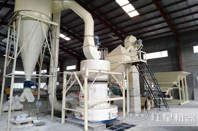 雷蒙磨粉機(jī)客戶生產(chǎn)現(xiàn)場(chǎng) 雷蒙磨粉機(jī)客戶生產(chǎn)現(xiàn)場(chǎng)