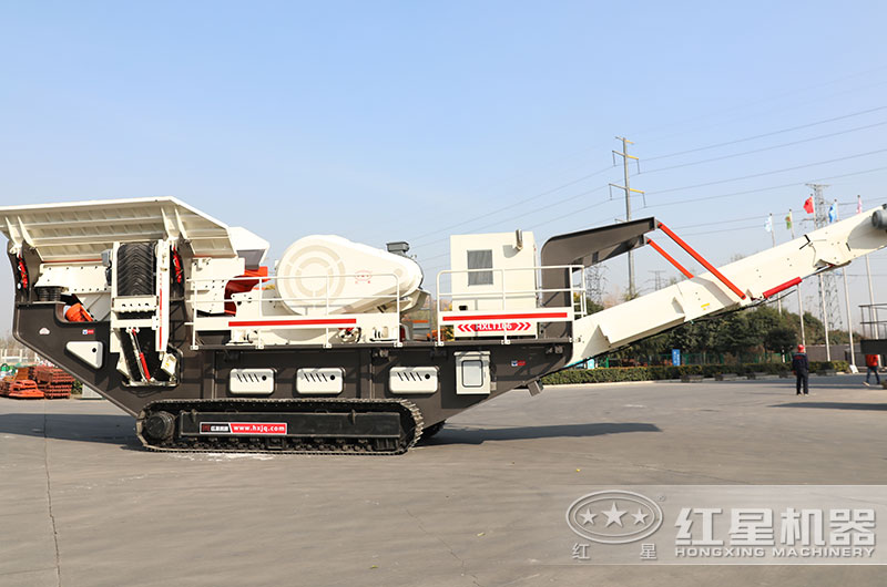 履帶式移動(dòng)破碎機(jī) 履帶式移動(dòng)破碎機(jī)