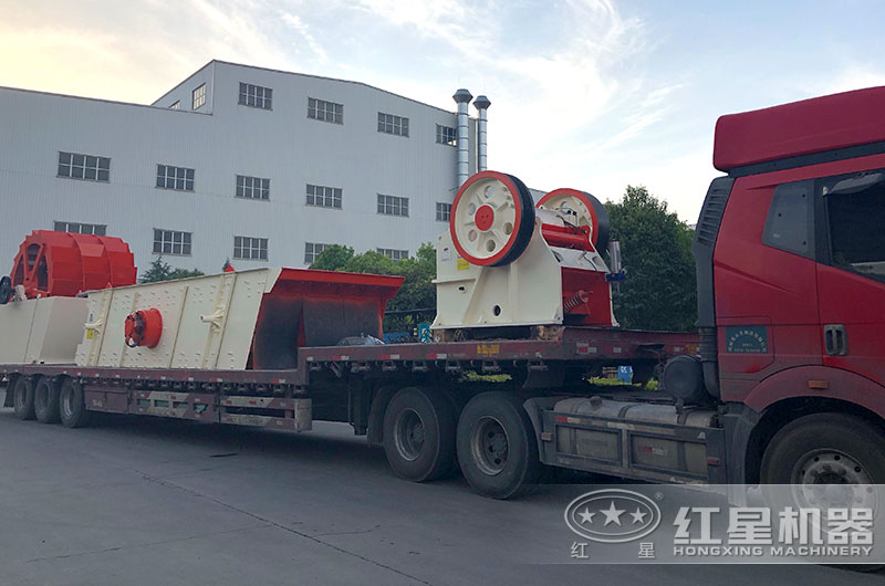 紅星廠家破碎機(jī)發(fā)貨中 紅星廠家破碎機(jī)發(fā)貨中