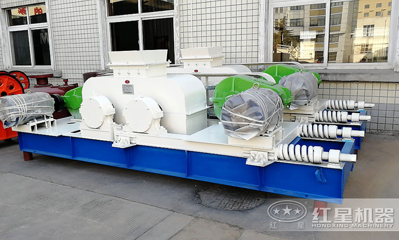 對(duì)輥制砂機(jī) 對(duì)輥制砂機(jī)