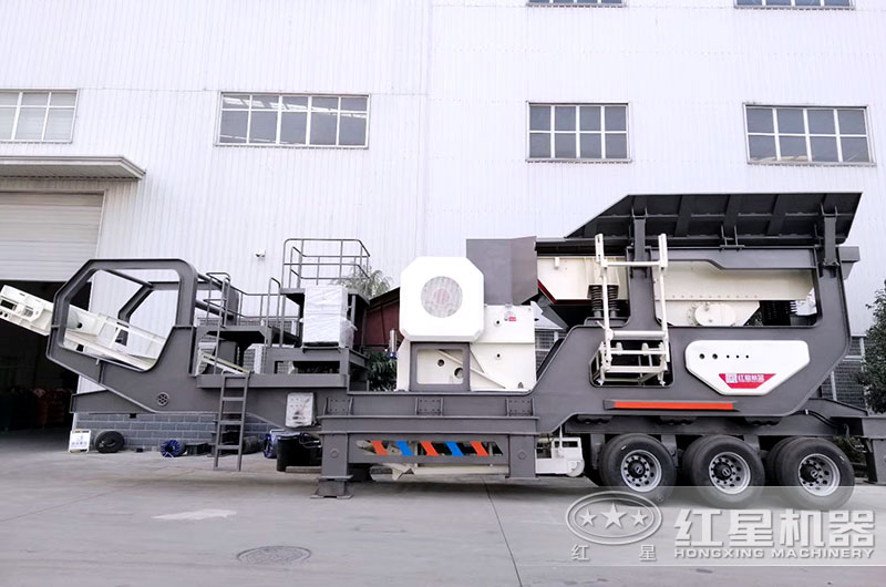 輪胎式移動(dòng)破碎機(jī) 輪胎式移動(dòng)破碎機(jī)