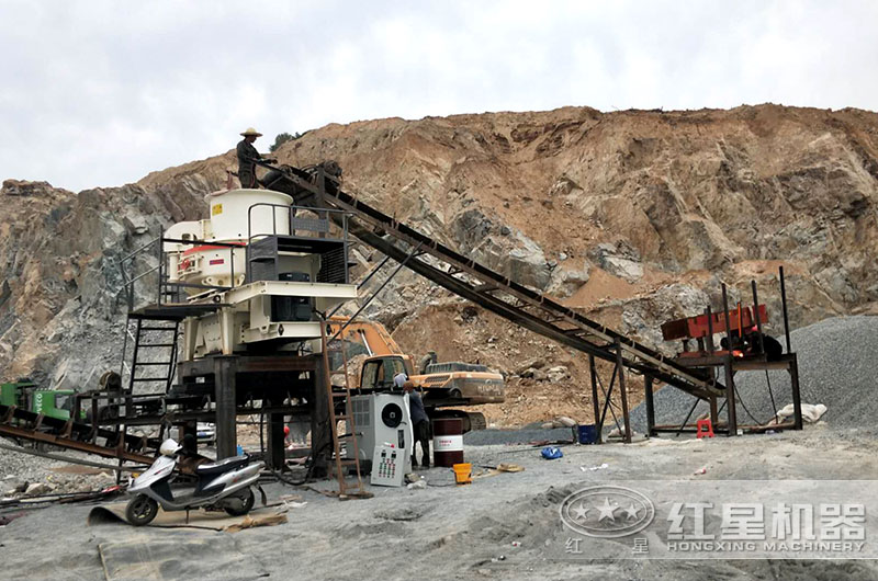 沖擊式制砂機作業(yè)現(xiàn)場 沖擊式制砂機作業(yè)現(xiàn)場