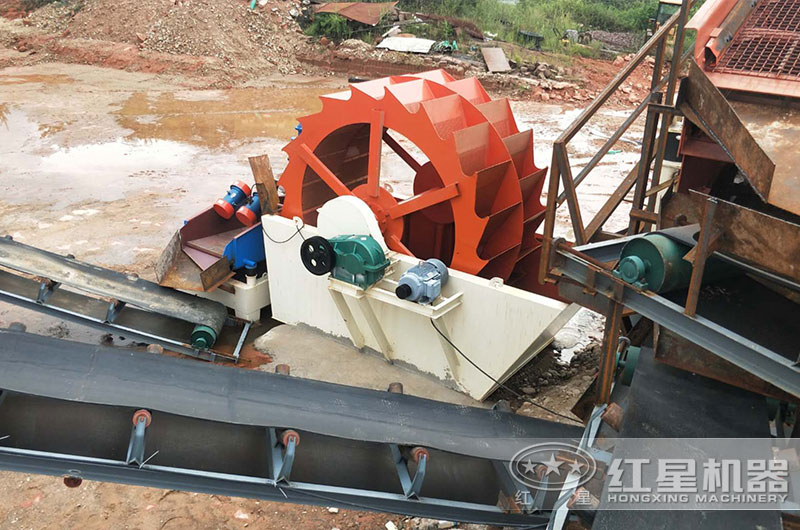 水輪洗砂機(jī)現(xiàn)場(chǎng)圖片 水輪洗砂機(jī)現(xiàn)場(chǎng)圖片