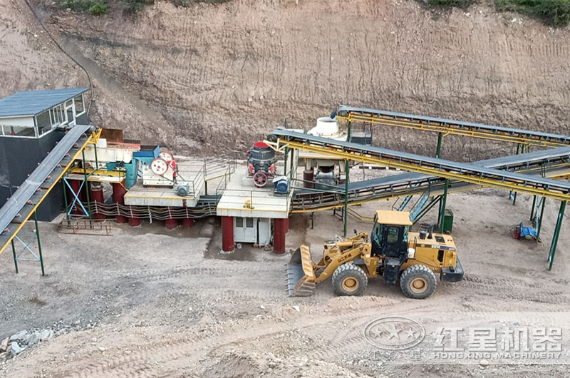 砂石生產(chǎn)線現(xiàn)場 砂石生產(chǎn)線現(xiàn)場