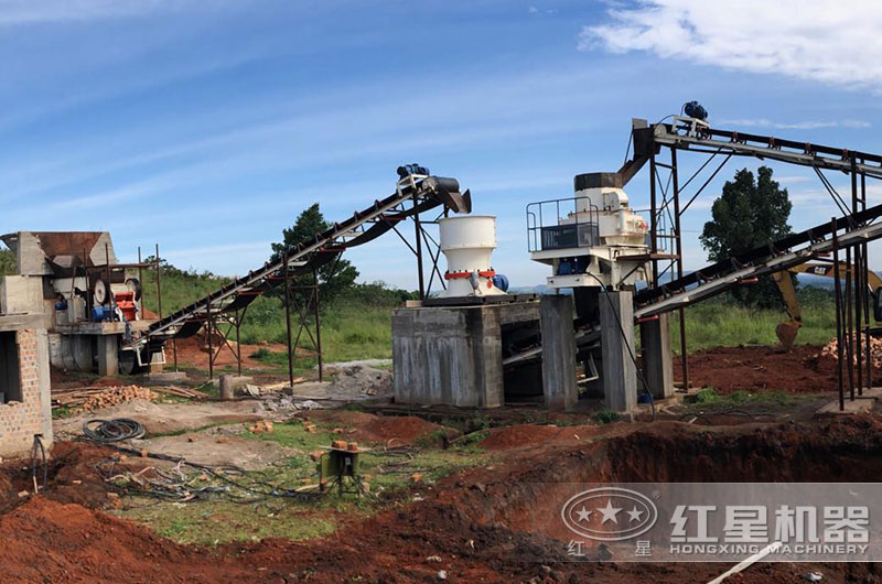 單缸圓錐破碎機(jī)現(xiàn)場圖片 單缸圓錐破碎機(jī)現(xiàn)場圖片