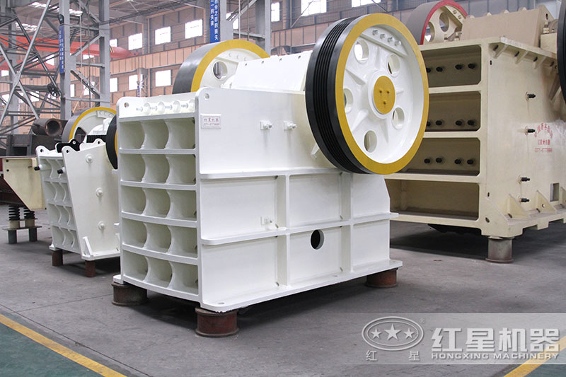 德版顎式破碎機(jī) 德版顎式破碎機(jī)