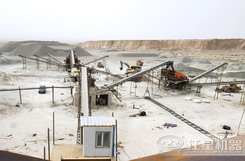 大型砸石機生產(chǎn)線 大型砸石機生產(chǎn)線