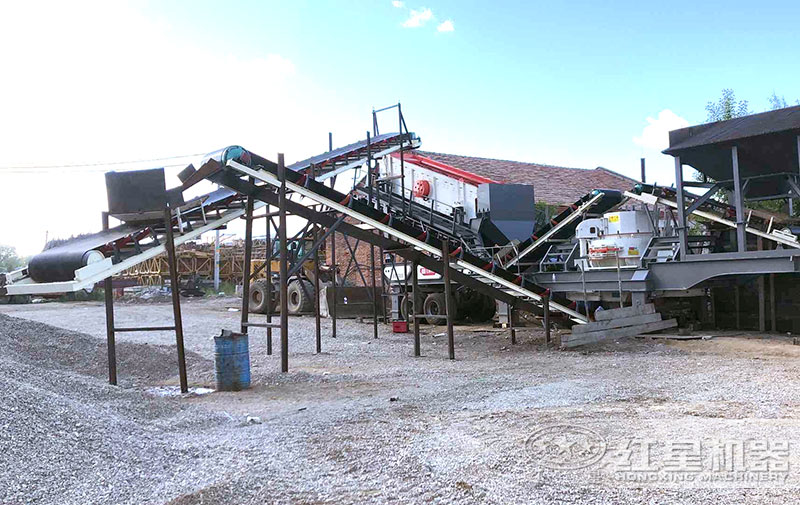 移動式制砂機作業(yè)現(xiàn)場 移動式制砂機作業(yè)現(xiàn)場